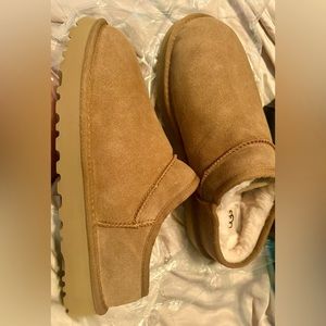 UGG Classic Slipper